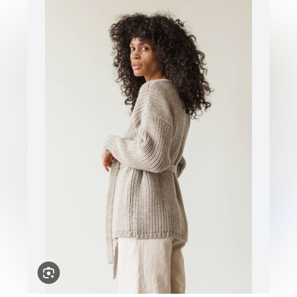 First Rite Jude Cardigan in Undyed Fog Size Small - Picture 3 of 14